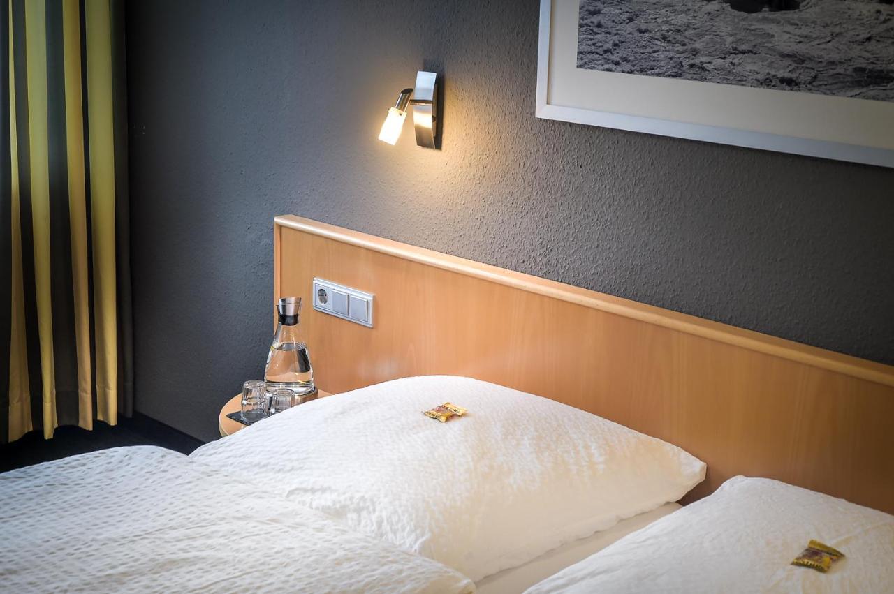 Hotel Mautner Airport Und Messehotel Στουτγκάρδη Εξωτερικό φωτογραφία